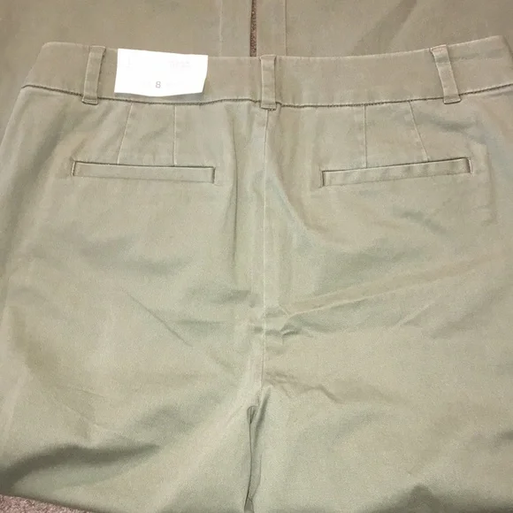 NWT Loft Outlet High Rise Slim Fit Olive Green Wide Leg Crop Pants Petite - Picture 6 of 8